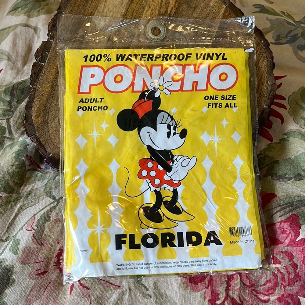 Vtg DISNEY Minnie Mouse Adult Poncho FLORIDA 100% Waterproof Vinyl Cartoom NEW